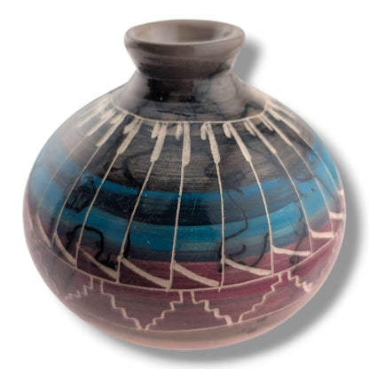 Navajo Hand-Etched Horsehair Seed Pot by Ben Billy